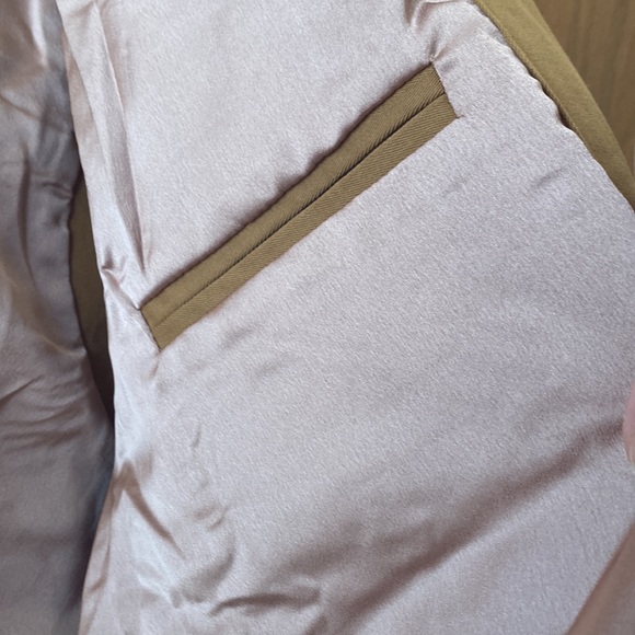 ACOA Collection Cropped Jacket - Picture 8 of 9